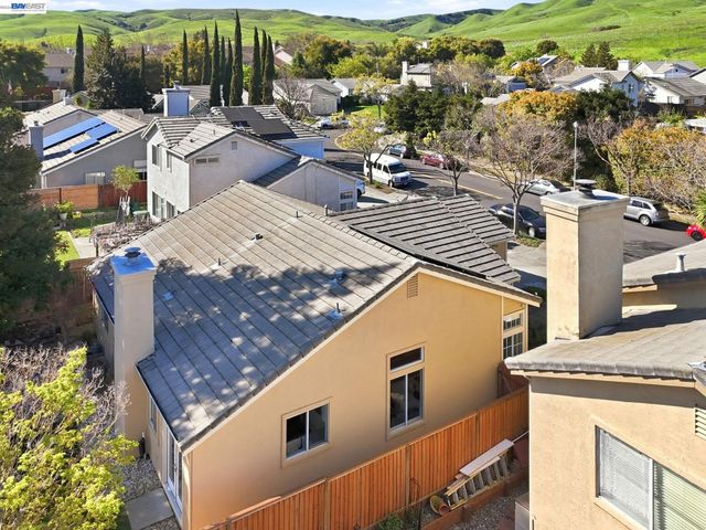 1702 Highland Cir, Fairfield, CA 94534