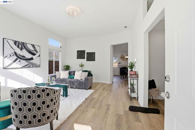 1702 Highland Cir, Fairfield, CA 94534