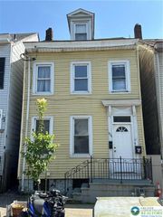 936 Ferry Street, Easton, PA 18042