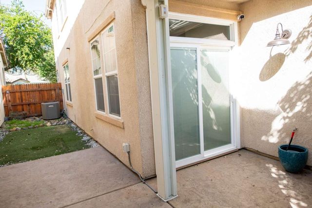 4972 Madamin Way, Sacramento, CA 95835