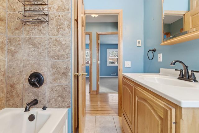 10409 Zion Street NW, Coon Rapids, MN 55433