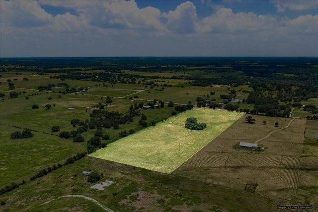 7260 Goehring Road, Ledbetter, TX 78946