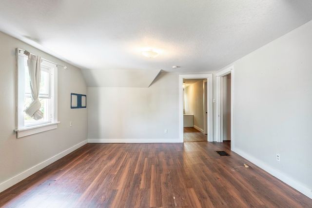4814 Arlington Avenue, Fort Wayne, IN 46807