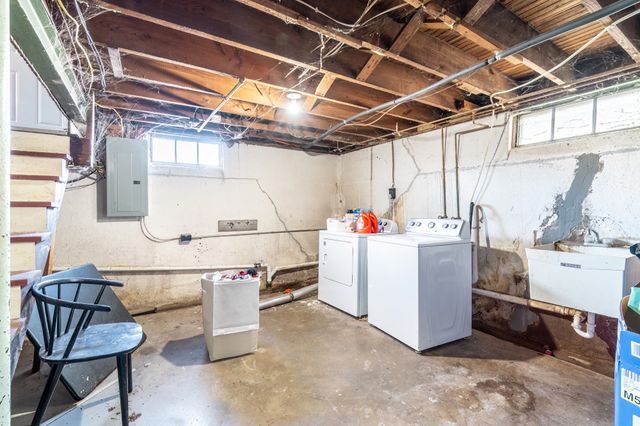4814 Arlington Avenue, Fort Wayne, IN 46807