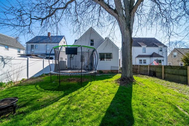 4814 Arlington Avenue, Fort Wayne, IN 46807