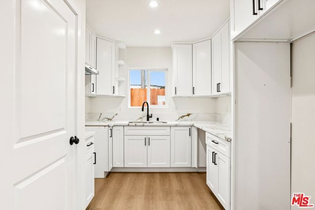 1320 W 51st Place, Los Angeles, CA 90037