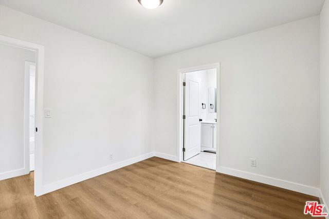 1320 W 51st Place, Los Angeles, CA 90037