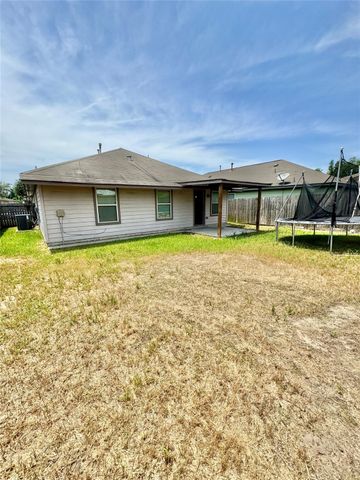 6610 Pine Tree Spring, Houston, TX 77049