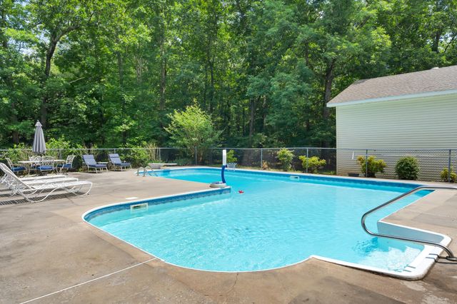 142 Dry Creek Ln, Winchester, TN 37398