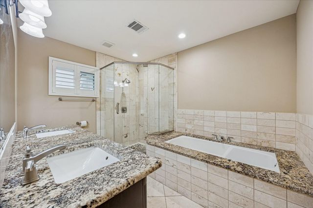 9106 Riddlewood Lane, Houston, TX 77025