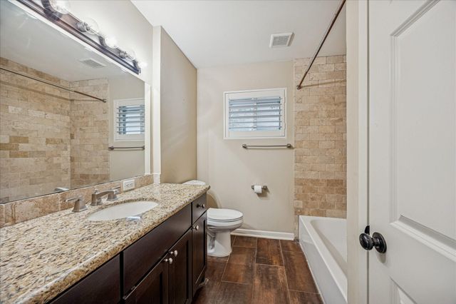 9106 Riddlewood Lane, Houston, TX 77025