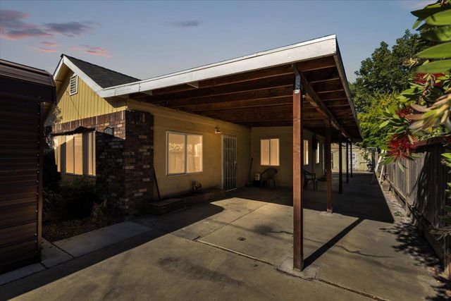 740 S Dawes Ave, Stockton, CA 95215