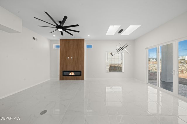 13395 JEFF WINTON Drive, El Paso, TX 79928