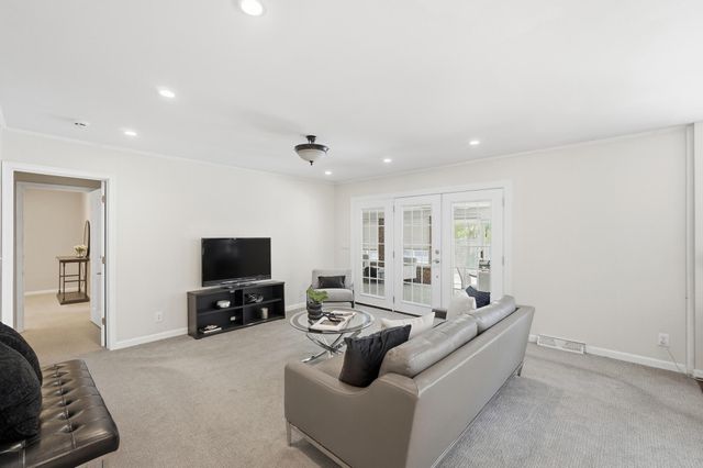 1702 Monticello Drive, Covington, KY 41011