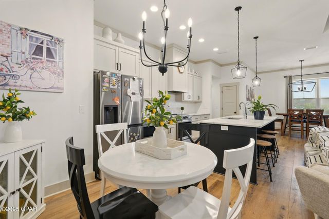 3928 Sandpine Way, Panama City, FL 32404