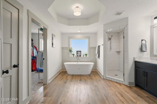 3928 Sandpine Way, Panama City, FL 32404