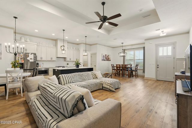 3928 Sandpine Way, Panama City, FL 32404