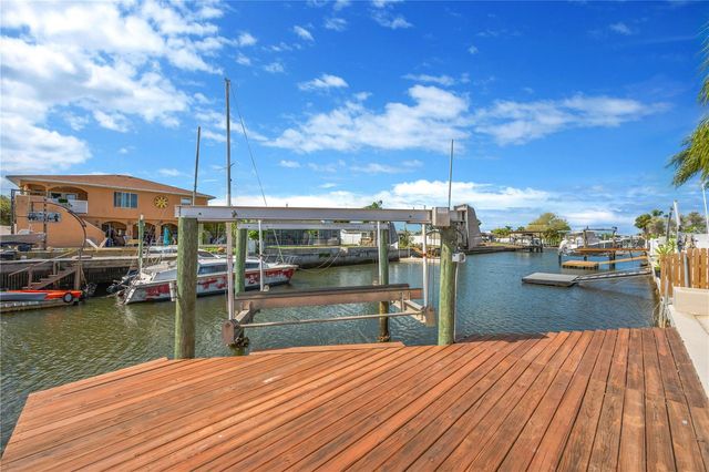 7604 HATTERAS DRIVE, Hudson, FL 34667