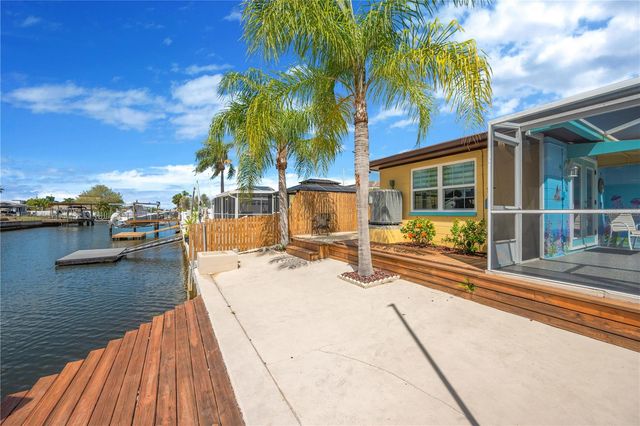 7604 HATTERAS DRIVE, Hudson, FL 34667