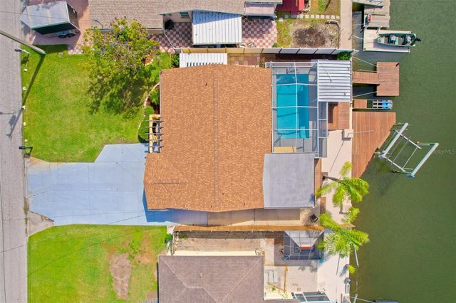 7604 HATTERAS DRIVE, Hudson, FL 34667