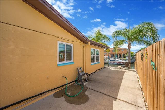 7604 HATTERAS DRIVE, Hudson, FL 34667