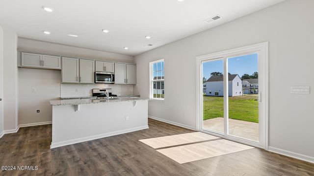 982 Ocean Court, Carthage, NC 28327