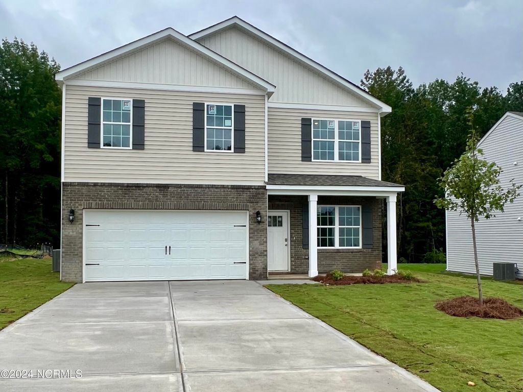 982 Ocean Court, Carthage, NC 28327
