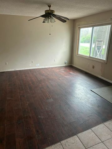 1549 Outer Ln Drive, Ypsilanti, MI 48198