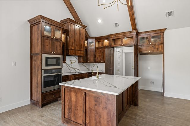 409 Ralph Street, White Settlement, TX 76108