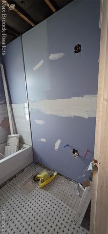 20145 Russell Street, Highland Park, MI 48203