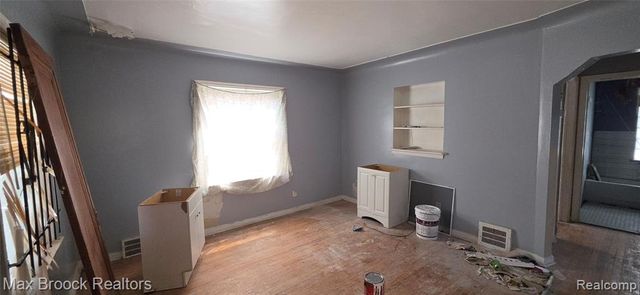 20145 Russell Street, Highland Park, MI 48203