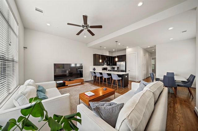 3929 Tulane Oak Drive, Houston, TX 77018