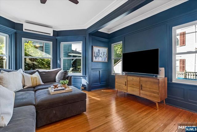 298 Ridgewood Avenue, Glen Ridge, NJ 07028