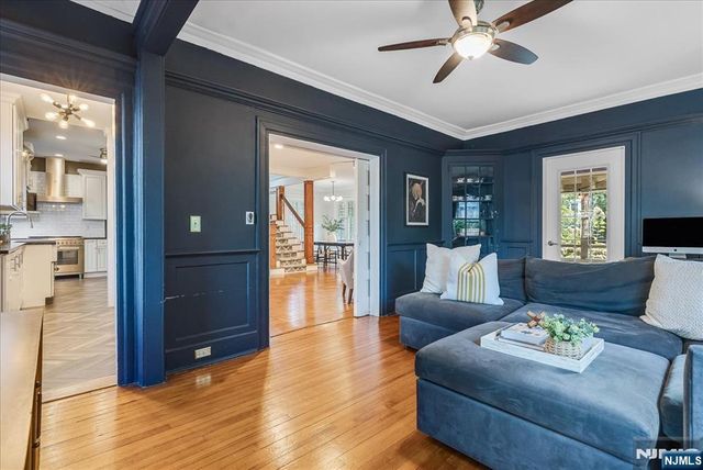 298 Ridgewood Avenue, Glen Ridge, NJ 07028