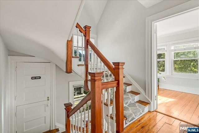298 Ridgewood Avenue, Glen Ridge, NJ 07028