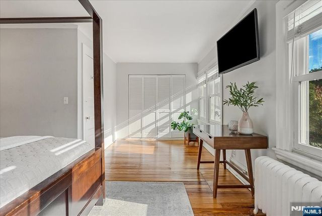 298 Ridgewood Avenue, Glen Ridge, NJ 07028