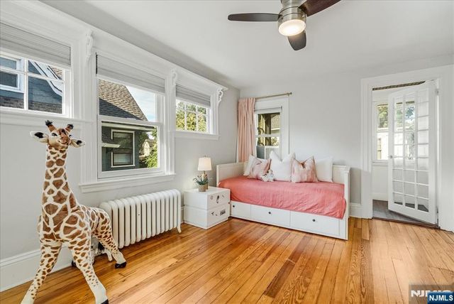 298 Ridgewood Avenue, Glen Ridge, NJ 07028