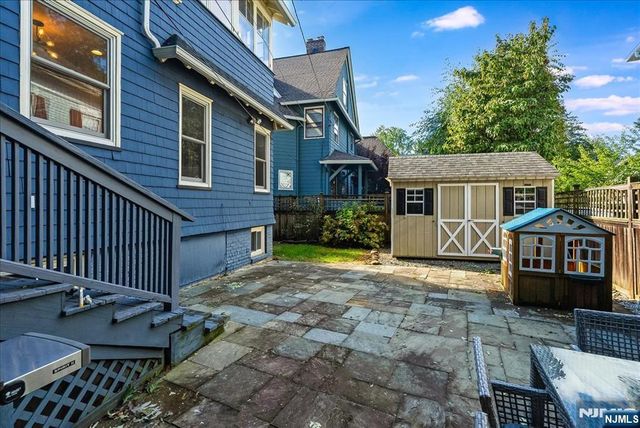298 Ridgewood Avenue, Glen Ridge, NJ 07028