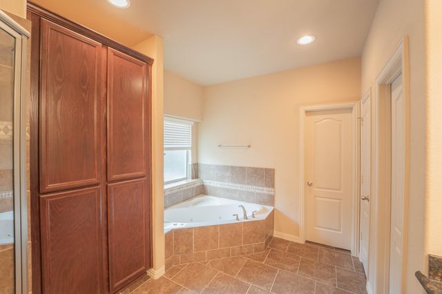 7218 Kerrigan Court, Spring, TX 77379