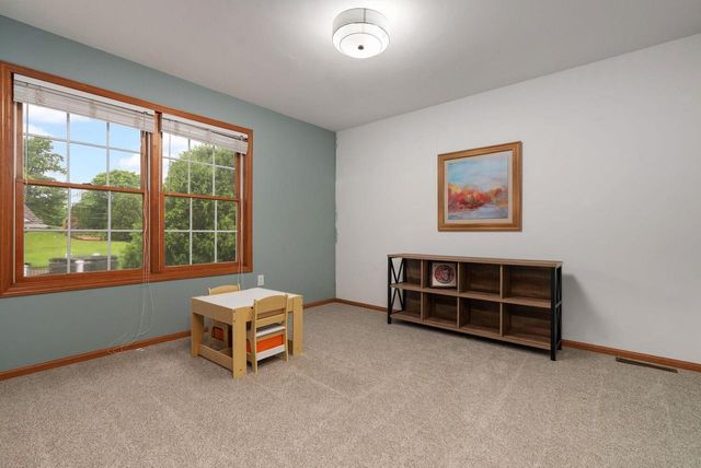 730 Greystone Lane, Middleton, WI 53562