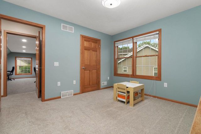 730 Greystone Lane, Middleton, WI 53562