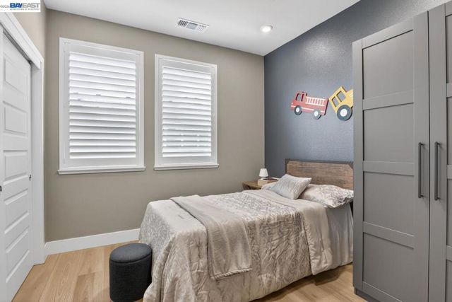 922 Noble Fir Ter 5, Sunnyvale, CA 94086