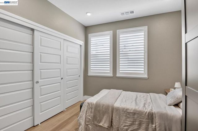 922 Noble Fir Ter 5, Sunnyvale, CA 94086