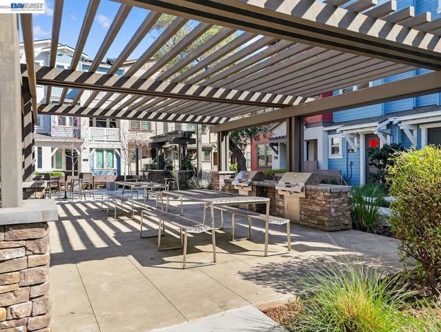 922 Noble Fir Ter 5, Sunnyvale, CA 94086