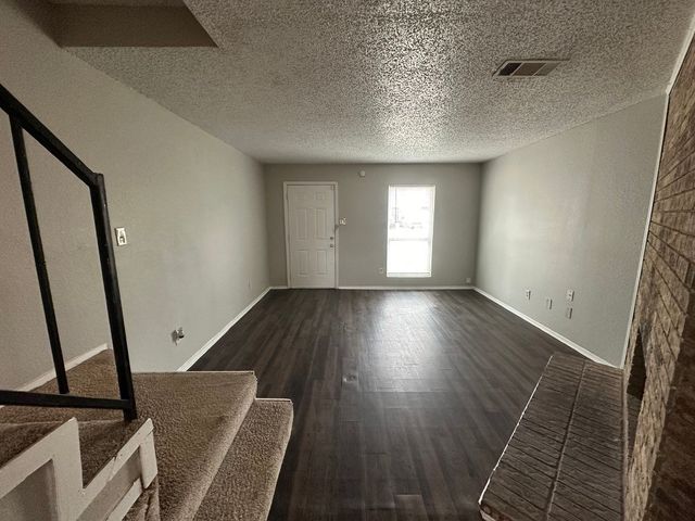 2188 Aspen Drive, Dallas, TX 75227