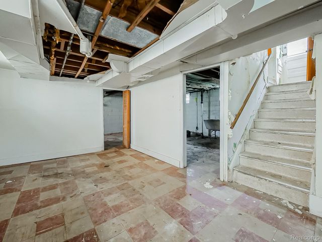 17267 Warwick Street, Detroit, MI 48219