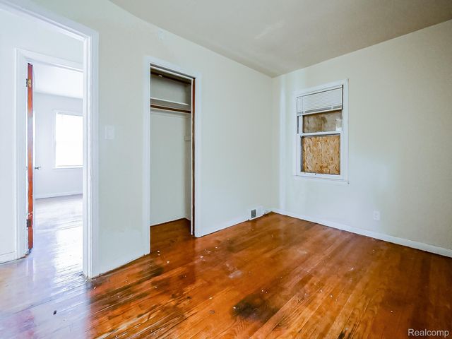 17267 Warwick Street, Detroit, MI 48219