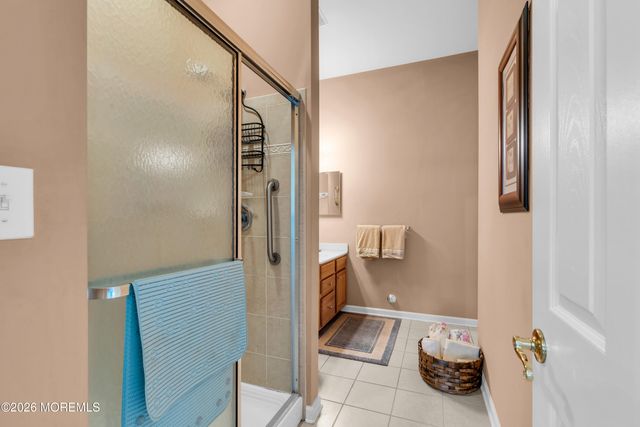 7 Estuary Court, Barnegat, NJ 08005