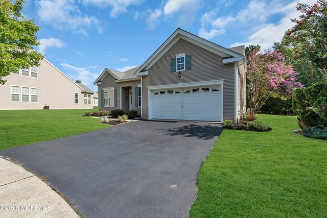 7 Estuary Court, Barnegat, NJ 08005