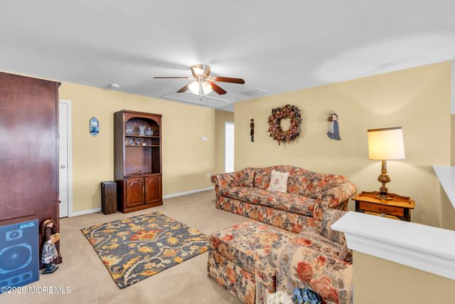 7 Estuary Court, Barnegat, NJ 08005